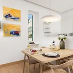 Ola Luxury Apartment